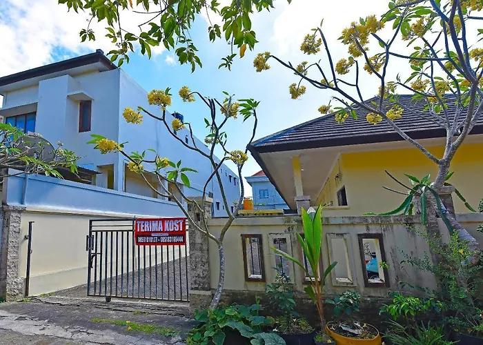 Oyo 91485 Agung Parigata Hotel 2*